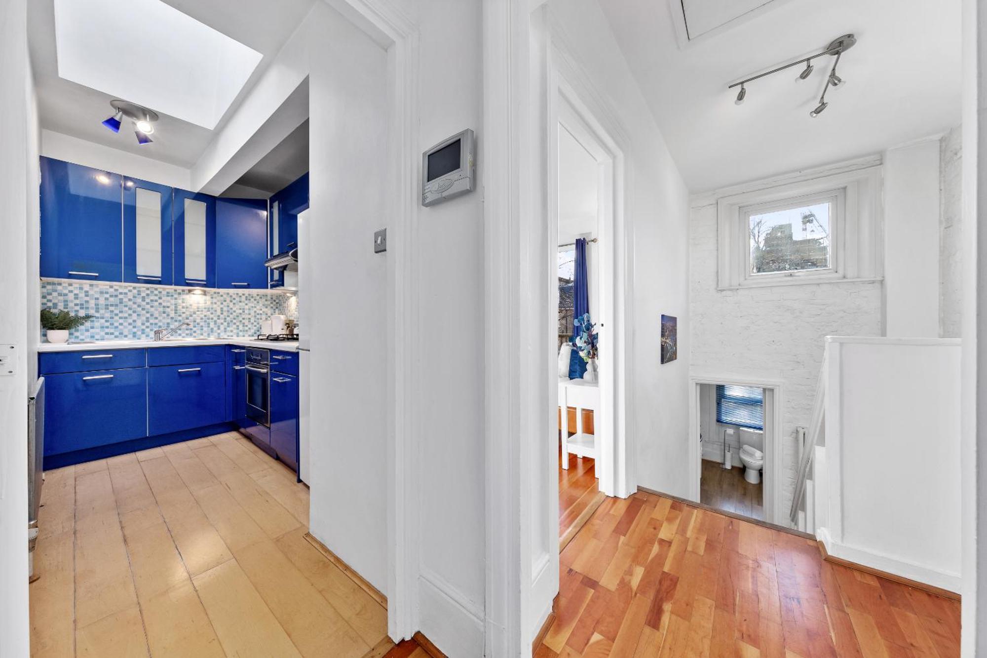 Balcony Blue Theme 1 Bedroom Central London Luxury Flat Near Hyde Park! Accommodates Up To 6! Double Sofa Bed And Next To Station! Exterior foto
